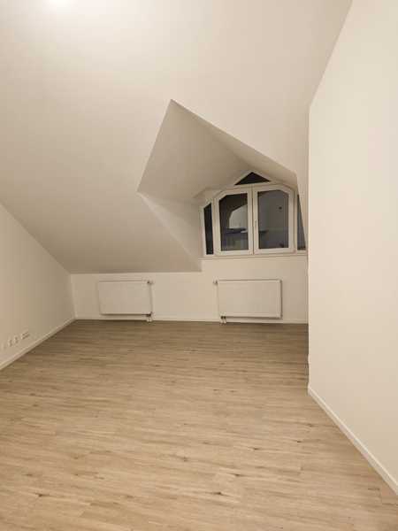 Erstbezug: 2-Zimmer-Wohnung mit Balkon nahe Julius-Leber-Brücke