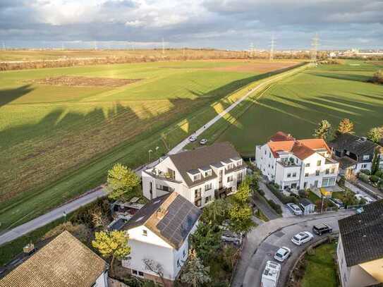 Neu errichtete Eigentumswohnung mit unverbaubarem Blick auf Main und Wein in Bischofsheim