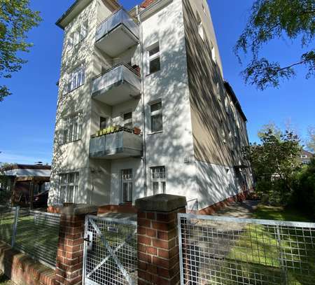 ruhige 2-Zimmer-Wohnung mit Balkon in Marienfelde