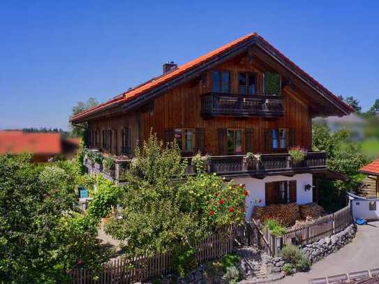 Traumanwesen Haus im Haus im Landhausstil