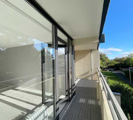 Großzügige 2-Zimmer-Wohnung mit Balkon und Einbauküche in Bemerode