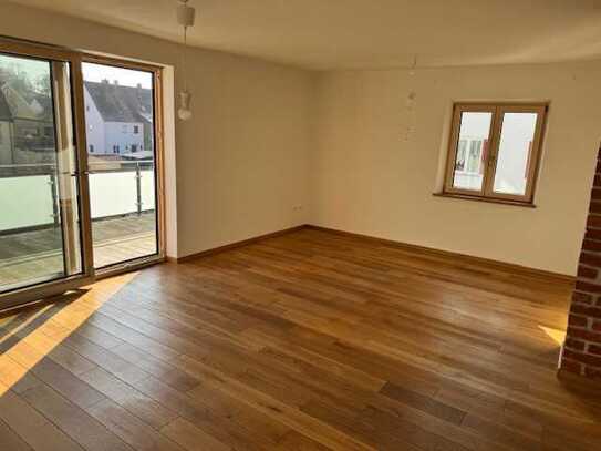 Helle 3-Zimmer-Wohnung in bester und ruhiger Wohnlage mit Balkon und EBK in Nördlingen