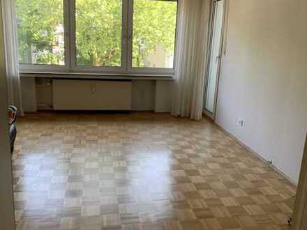 Freundliche 3,5-Zimmer-Wohnung mit Balkon in Bochum