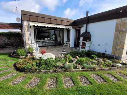 Sehr gepflegter freistehender Einfamilienbungalow in Gärtringen-Rohrau, Provisionsfrei
