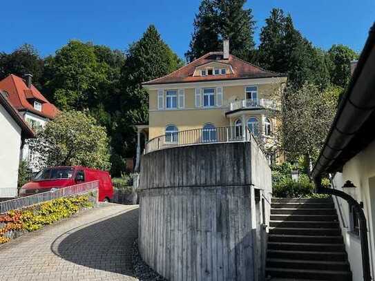 Tiefgaragenstellplatz ab sofort zu vermieten