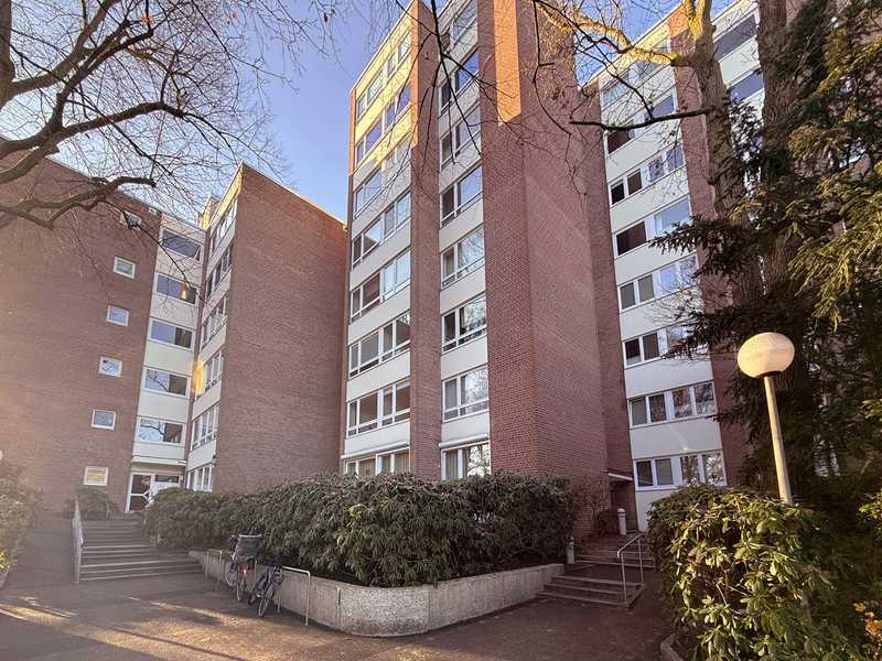 Vermietete 3 1/2-Zimmer-Wohnung mit Balkon in Hamburg - direkt am Alsterlauf
