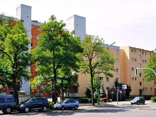 Tiefgaragenstellplatz in der Schulstraße / Exerzierstraße zu vermieten