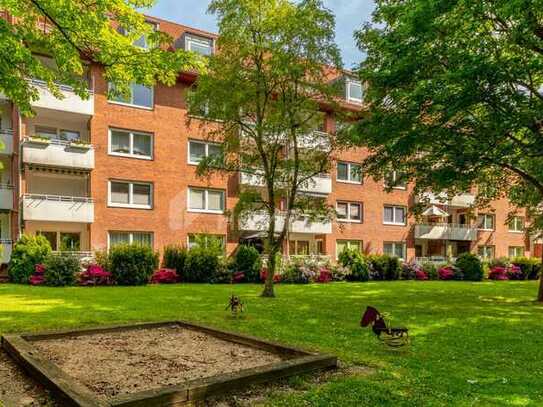 Attraktive 3-Zimmer-Wohnung mit Tageslichtbad und Balkon in toller Lage von Pinneberg