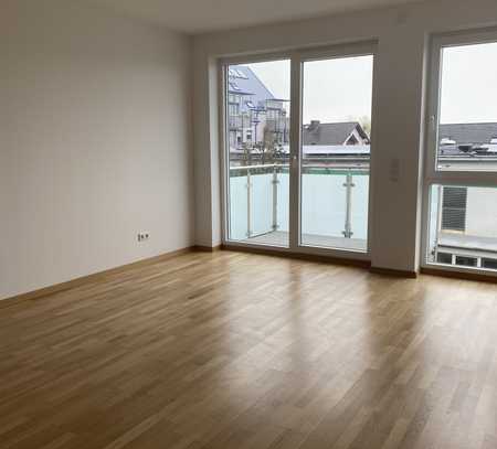 Stilvolle, neuwertige 2-Zimmer-Wohnung mit Balkon in Frankfurt am Main