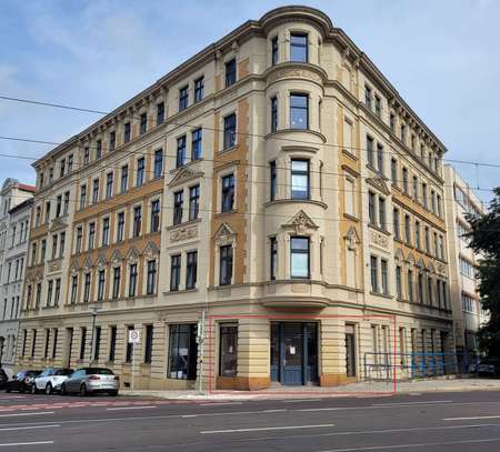 Elbnah Wohnen I Tageslichtbad mit Dusche und Wanne I Dachterrasse und moderner Einbauküche