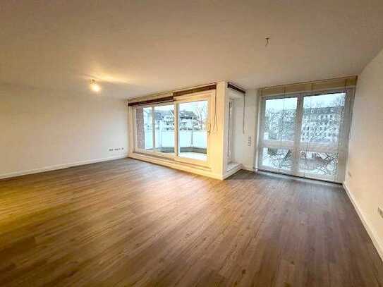 Exklusive 2-Zimmerwohnung mit großem Balkon in Pempelfort!