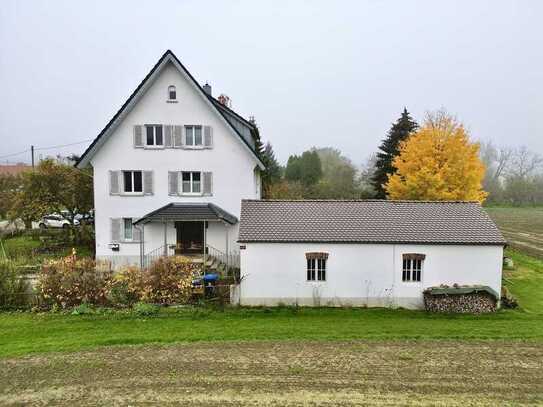 Idyllisches ZFH auf dem Land mit großem Grundstück (Vermietet)