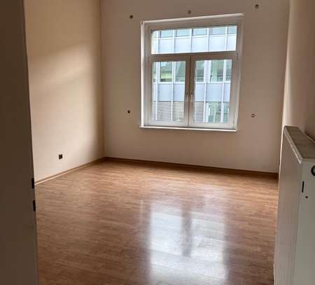 Altbau 3-Zimmer-Wohnung in Köln Mülheim