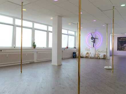 Exklusives Tanzstudio, ca. 130 m², zur Mitbenutzung PROVISIONSFREI in 27586 Bremerhaven zu ve