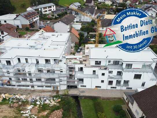 DIETZ: 3-Zimmer-Wohnung mit 2 Balkonen - Zentrale Lage in Leidersbach! Luft-Wasser-Wärmepumpe!