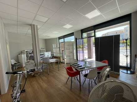 +Modernes und neuwertiges Büro im Könisberger Carrè inkl. 2 TG-Plätze+
