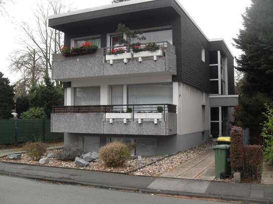 Schöne 1-Raum-Wohnung mit Einbauküche + Balkon am Park Witthausbusch in Mülheim-Holthausen