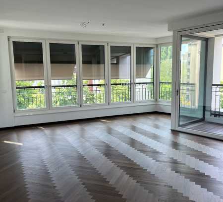 Joachim-Friedrich-Str. 10a 3-Zi. 100 qm Parkett EBK Balkon Aufzug ab sofort