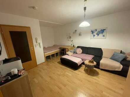 Exklusive 1-Zimmer-Wohnung mit Balkon und separater Küche in Bad Gögging