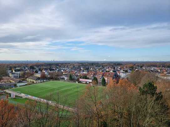 Kernsanierte Wohnung mit EBK in Bergisch Gladbach