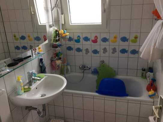 **Ihr neues Zuhause** gemütliche 3 Zimmer-Wohnung mit Wannenbad in MG-Hardt