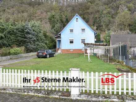 Wohnhaus in ruhiger Lage mit zusätzlichem Baugrund