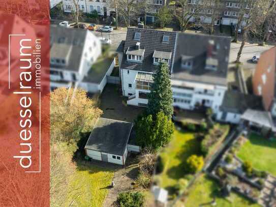 Oberrath: sanierungsbedürftiges ZFH mit viel Potenzial, Garten und Stellplätzen in guter Lage!