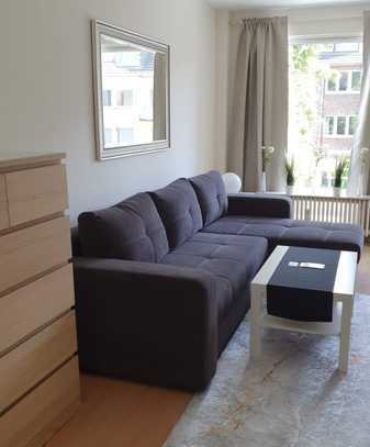 Von Privat ! Schicke Single-Wohnung in Düsseldorfer Altstadt in Rheinnähe !