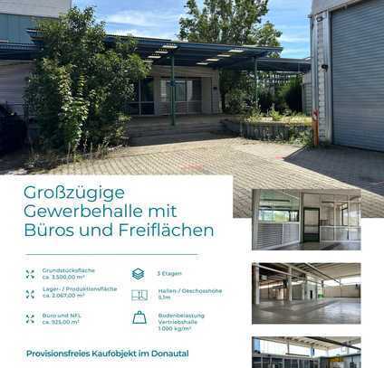 Großzügige Gewerbehalle mit Büros und Fleiflächen