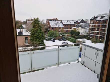 Stilvolle, neuwertige 3-Zimmer-Wohnung mit Terrasse in Krefeld