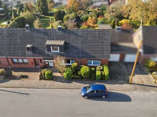 Viel Platz für die ganze Familie - gepflegtes, großzügiges Einfamilienhaus in Lübeck mit Erbpacht