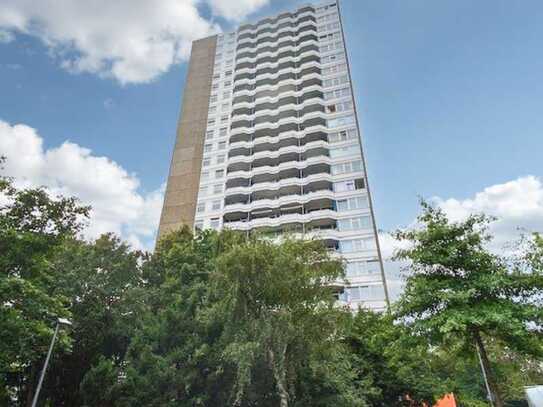 Hoch gelegene 2-Zimmer-Wohnung mit Dom Blick in Köln-Zollstock