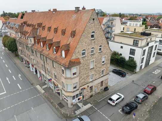 Kulturdenkmal - Mehrfamilienhaus mit drei Wohnungen und einer Gewerbeeinheit in Heppenheim