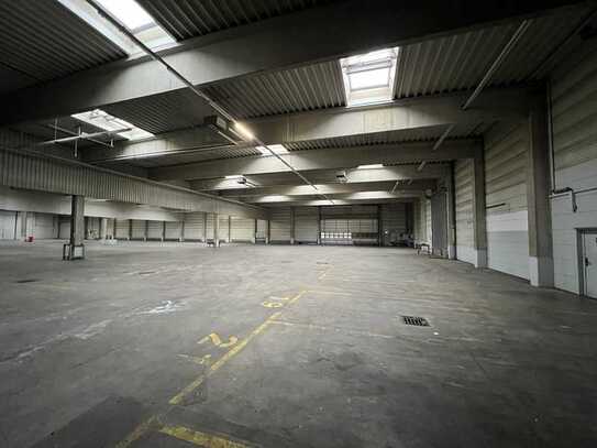 HH-Bramfeld, ca. 1.600 m² bis zu 11.000 m² Hallenfläche in zentraler Lage