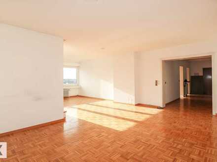 Großzügige 3,5-Zimmer-Wohnung mit Dachterrasse und Tiefgaragenstellplatz in Sandhausen!