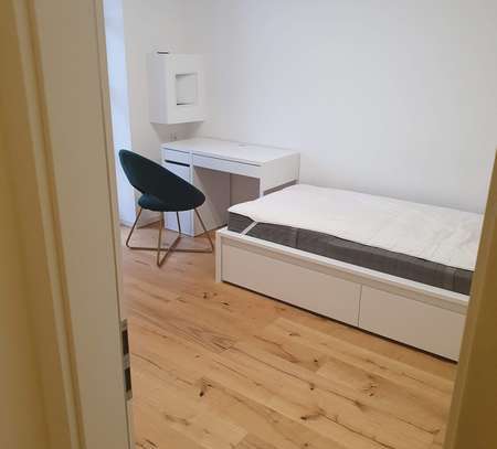 Gemütliches Zimmer mit Balkon in Zentrumsnähe