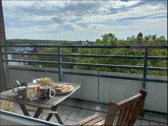 Möblierte 1,5 Zi-Wohnung im Süden von Düsseldorf mit Balkon