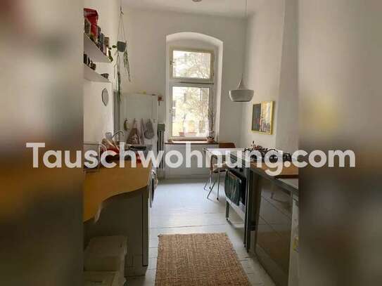 Tauschwohnung: 4 Zimmer Altbau (2 Balkone) gegen 3 Zimmer