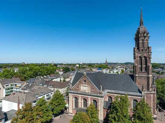 Wohnen über den Dächern von Krefeld - moderne 4 Zimmer-Wohnung im 11. OG (zum 01.05.24 bezugsfrei)