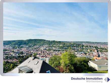 Mit traumhaften Stadtblick: tolle 5,5 Zimmer Maisonette in S- Degerloch