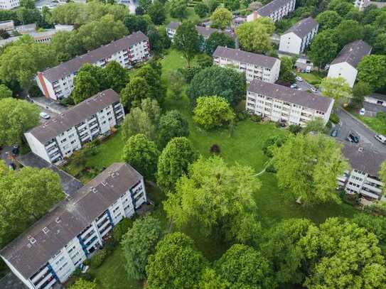 *** Sanierte 2-Zimmer-Wohnung mit Balkon in Duisdorf ***