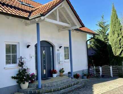Herzlich Willkommen! Traumhaus mit traumhaften Garten in Badenweiler/Lipburg