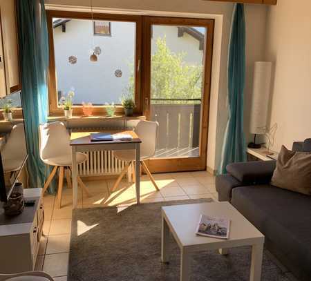 ab sofort zur Zwischenmiete: 2-Raum-Wohnung mit EBK in Füssen