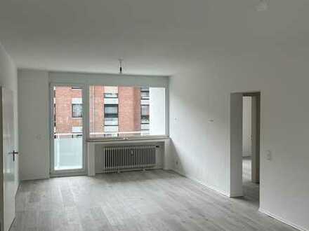 Helle, renovierte drei Zimmer Wohnung in Krefeld-Hüls zu vermieten