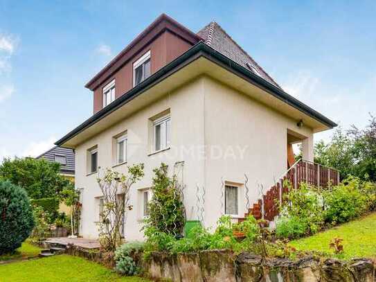 Tolles Einfamilienhaus in Hanglage in idyllischer Lage mit fantastischem Ausblick auf Obersulm