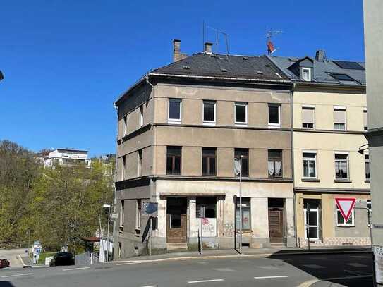 leer stehendes Wohn- und Geschäftshaus zentrumsnah in Plauen wartet auf Sanierung