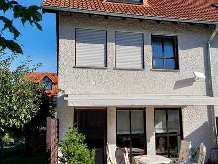 Gepflegtes 4-Zimmer-Reihenendhaus in Rheinbach von privat