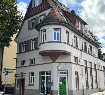 Renditestarkes, stilvoll saniertes Stadthaus in bester Innenstadtlage