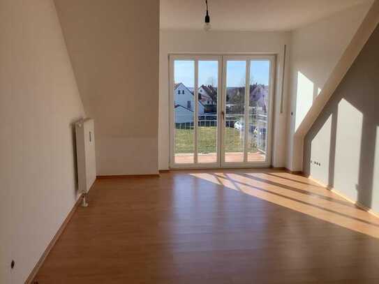 Helle 2-Zimmer-Dachgeschosswohnung in Vierkirchen / Nähe S2 Petershausen zu verkaufen!