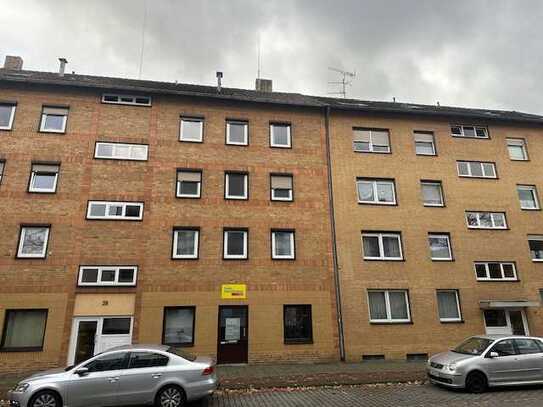 Peine Innenstadt: 2 Zimmer, Küche, Bad, Südbalkon ab sofort